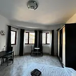 Old Town By Chr Luxury Property * Bucureşti