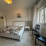 Old Town By Chr Luxury Property * Bucureşti