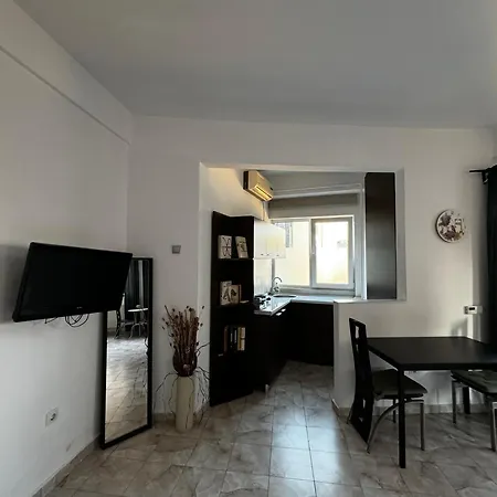 Apartment Old Town By Chr Luxury Property Bucharest