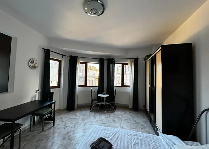 Old Town By Chr Luxury Property * بوخارست